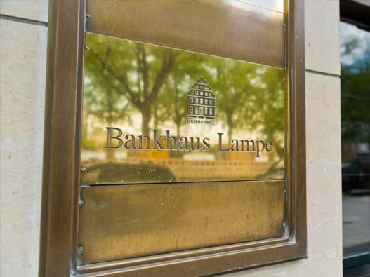 Bankhaus Lampe銀行標(biāo)志設(shè)計(jì)含義及銀行品牌設(shè)計(jì)理念