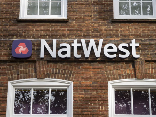 NatWest銀行標(biāo)志設(shè)計(jì)含義及銀行品牌設(shè)計(jì)理念